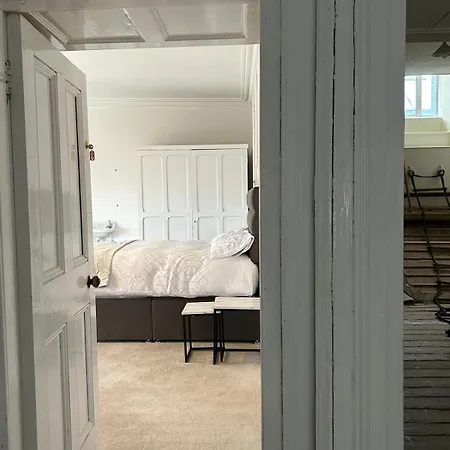 펜션 Sonas Mount Trenchard Foynes